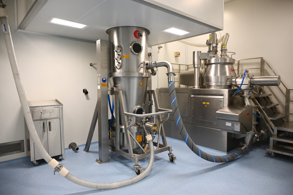 Prezident İlham Əliyev dərman preparatları istehsalı müəssisəsinin açılışında iştirak edib<font color=red> - FOTOLAR</font>