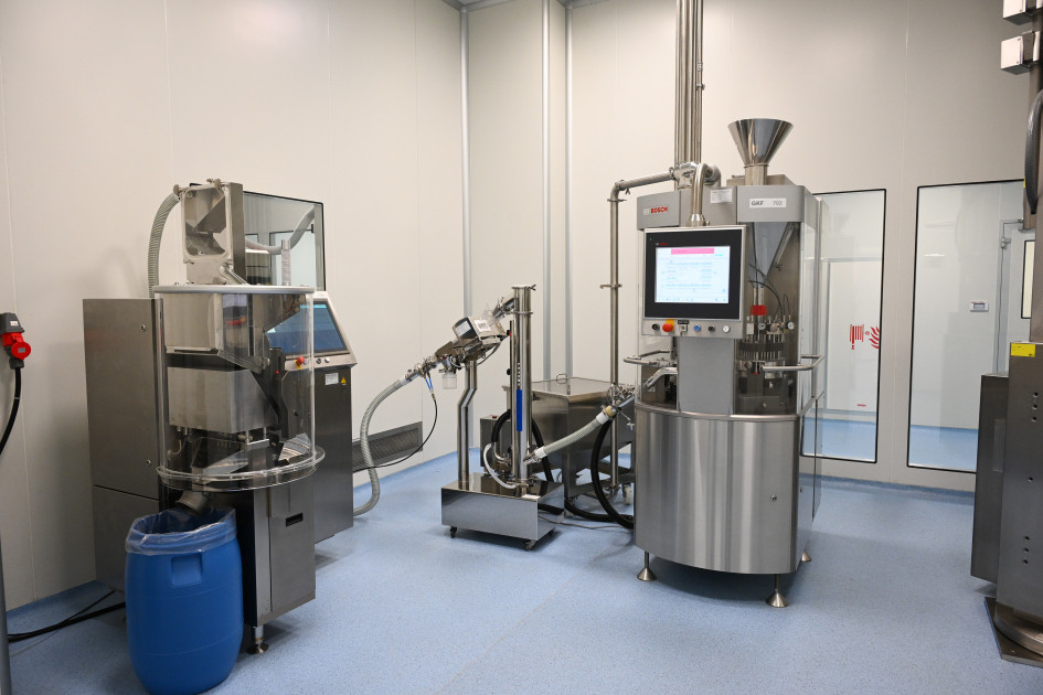 Prezident İlham Əliyev dərman preparatları istehsalı müəssisəsinin açılışında iştirak edib<font color=red> - FOTOLAR</font>