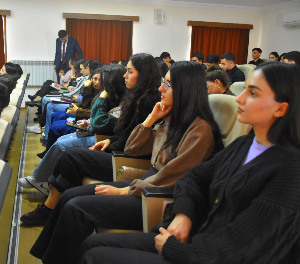 Naxçıvan Müəllimlər İnstitutunda Əməyin mühafizəsinə həsr olunmuş genişmiqyaslı təlim keçirilib<font color=red> - FOTOLAR</font>