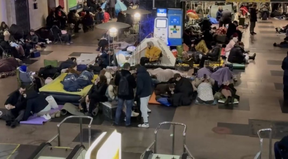 Kiyevdə hava hücumundan ölənlərin sayı artıb<font color='red'> - YENİLƏNİB 3</font><font color=red> - FOTOLAR</font>