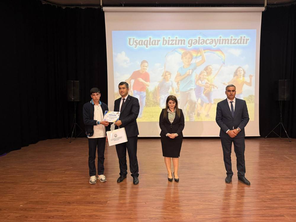 Ombudsman tərəfindən elan olunan esse müsabiqəsinin yekun tədbiri keçirilib<font color=red> - FOTOLAR</font>