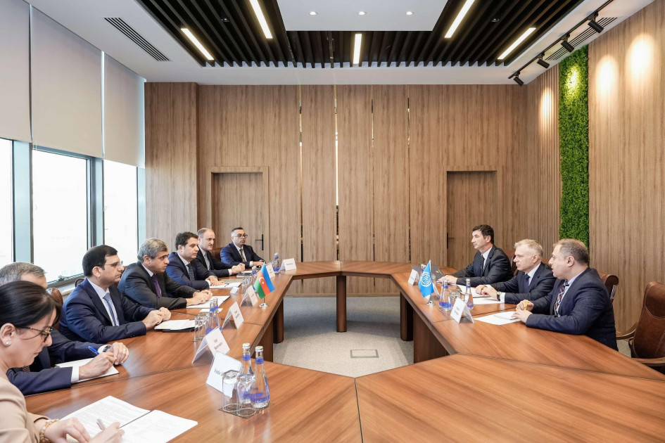 Azərbaycanla BƏT arasında “2025-2029-cu illər üçün Layiqli Əmək üzrə Ölkə Proqramı” imzalanıb<font color=red> - FOTOLAR</font>