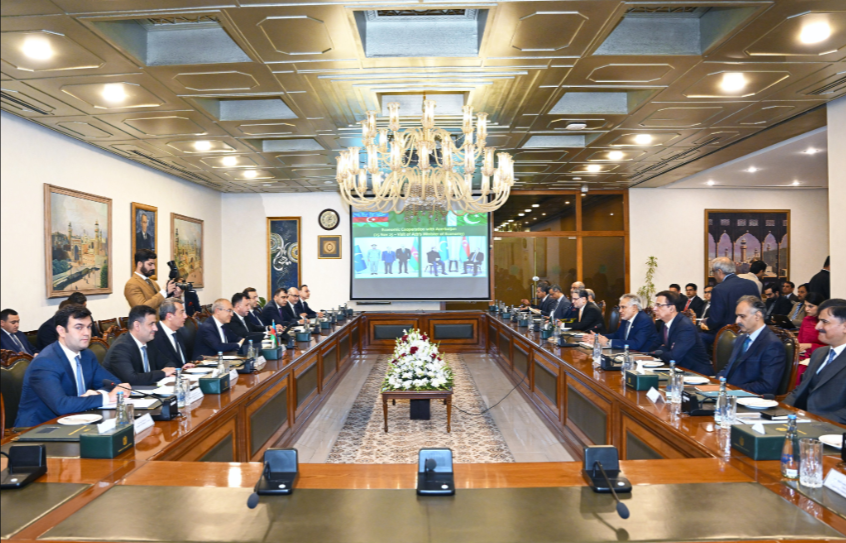 Azərbaycan və Pakistan ticarətin genişləndirilməsini müzakirə edib<font color=red> - FOTOLAR</font>