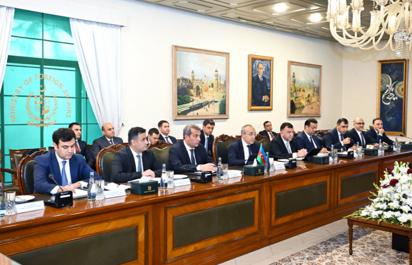 Azərbaycan və Pakistan ticarətin genişləndirilməsini müzakirə edib<font color=red> - FOTOLAR</font>
