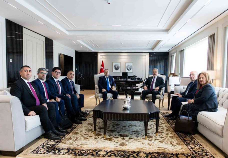 Ankarada Türkiyə-Azərbaycan əməkdaşlığının gücləndirilməsi məsələləri müzakirə edilib<font color=red> - FOTOLAR</font>