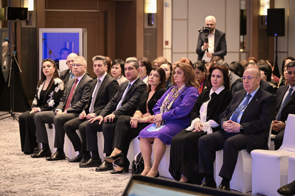 Bakıda TDT-yə üzv ölkələrin tibb bacısı və mamalıq sahələri üzrə I Beynəlxalq elmi-praktik konfransı keçirilib<font color=red> - FOTOLAR</font>