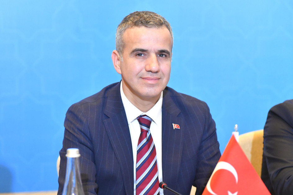 Bakıda TDT-nin media və informasiya üzrə məsul nazirlərinin, yüksəkvəzifəli rəsmilərinin 7-ci toplantısı keçirilib<font color=red> - FOTOLAR</font>