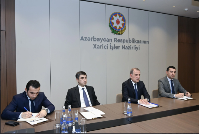 Azərbaycanla Tailand arasında dostluq və əməkdaşlığın genişləndirilməsi müzakirə edilib<font color=red> - FOTOLAR</font>