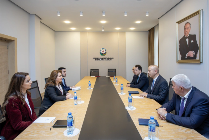 Dənizdə külək enerjisi layihəsinə dair müqavilə imzalanıb<font color=red> - FOTOLAR</font>