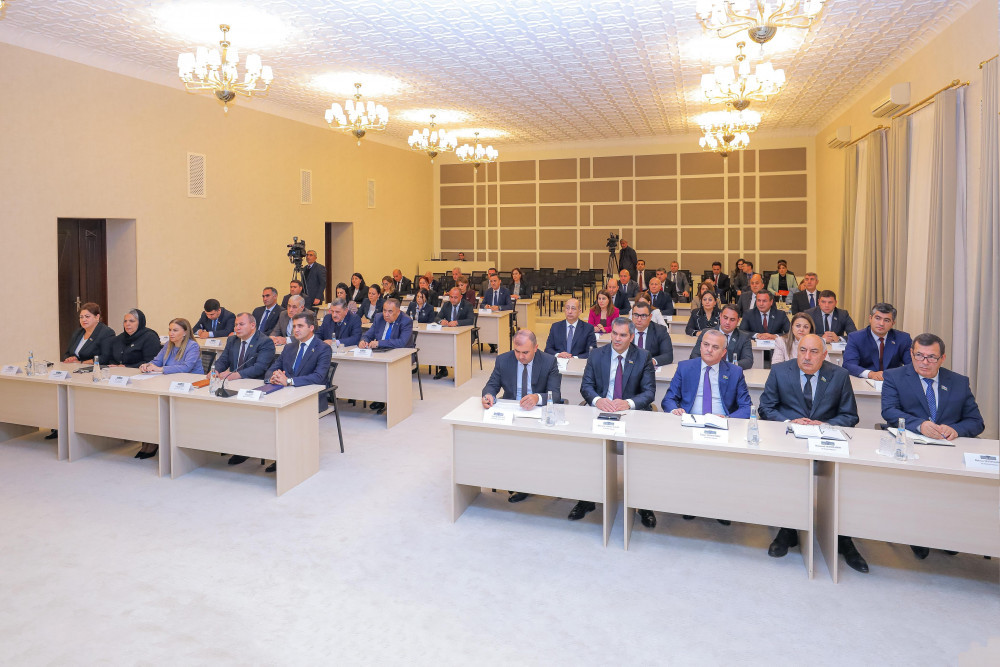 Ali Məclisin 2025-ci il payız sessiyasının növbəti iclası keçirilib<font color=red> - FOTOLAR</font>