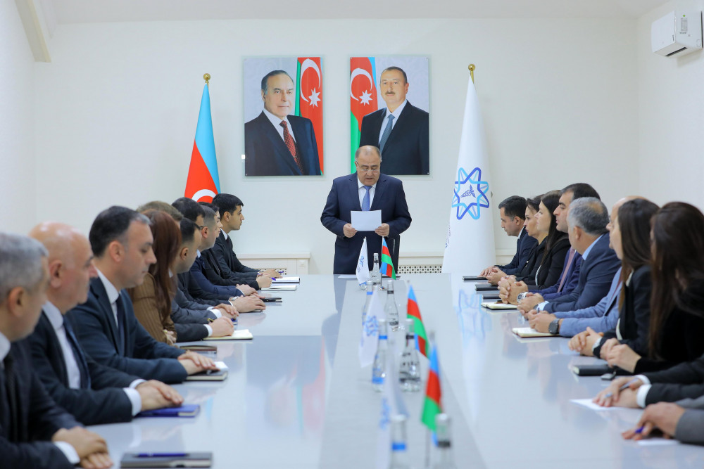 Naxçıvanda yeni təyin olunmuş səhiyyə nazirinin müavini kollektivə təqdim edilib<font color=red> - FOTOLAR</font>