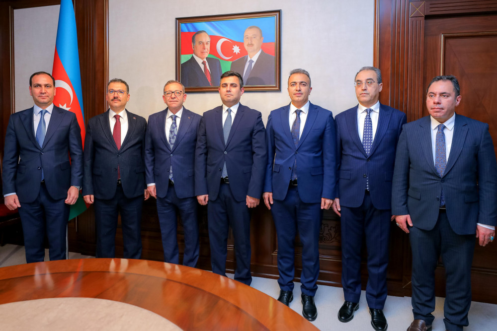 Səlahiyyətli nümayəndə 2-ci Azərbaycan-Türkiyə regional iqtisadi forumunun iştirakçıları ilə görüşüb<font color=red> - FOTOLAR</font>