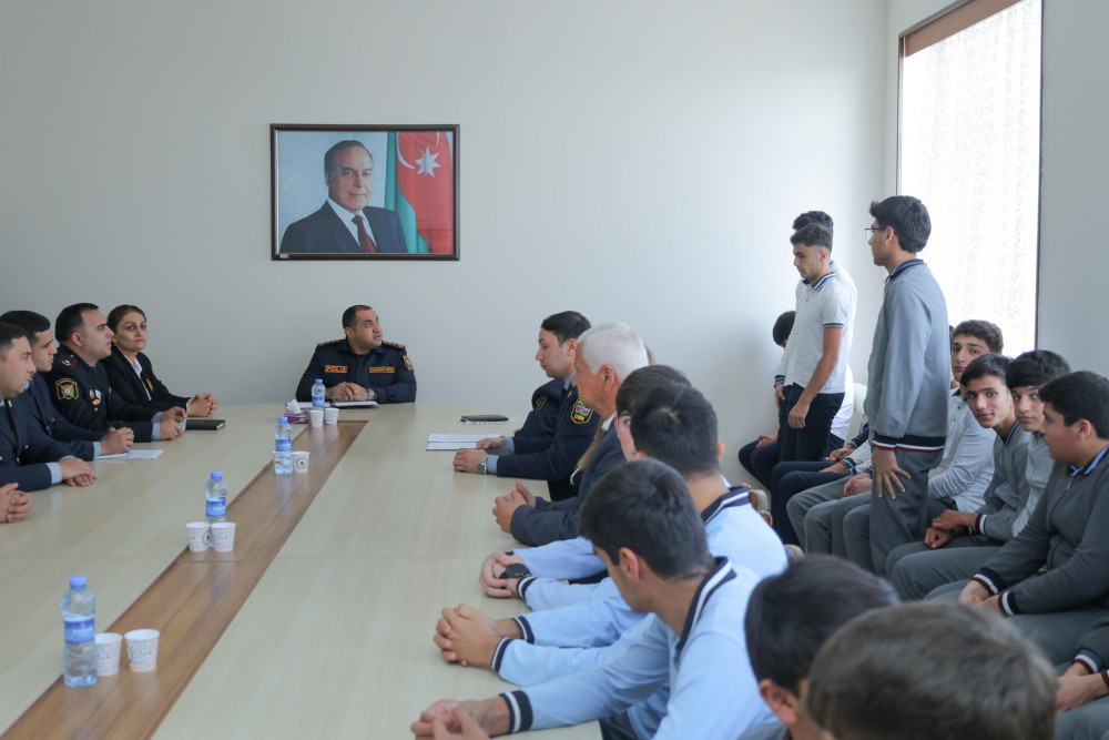 Naxçıvanda məktəblilərlə narkomaniyaya qarşı növbəti maarifləndirici tədbirlər keçirilib<font color=red> - FOTOLAR</font>