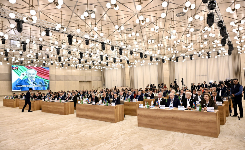 Bakıda “Mədəni irs və qayıdış hüququ” mövzusunda beynəlxalq konfrans keçirilir<font color=red> - FOTOLAR</font>