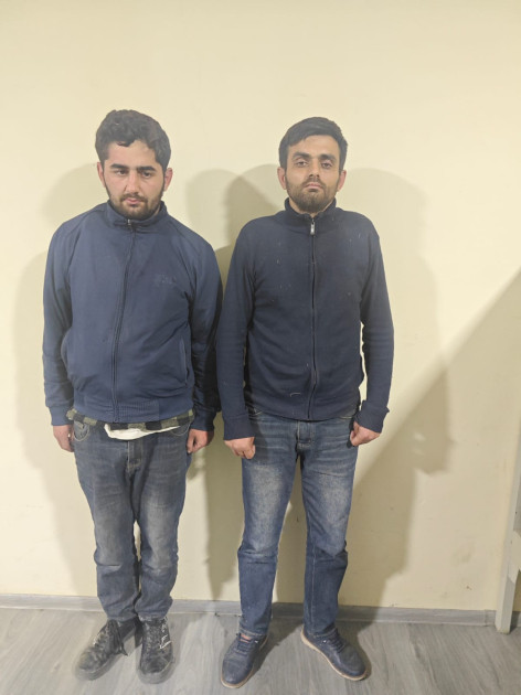 İrandan Azərbaycana narkotik vasitə keçirməyə cəhd göstərən şəxslər saxlanılıb<font color=red> - FOTOLAR</font>