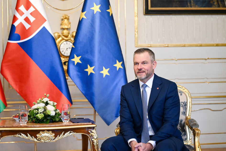 Azərbaycan Prezidenti İlham Əliyevin Slovakiya Prezidenti ilə təkbətək görüşü olub<font color=red> - FOTOLAR</font>