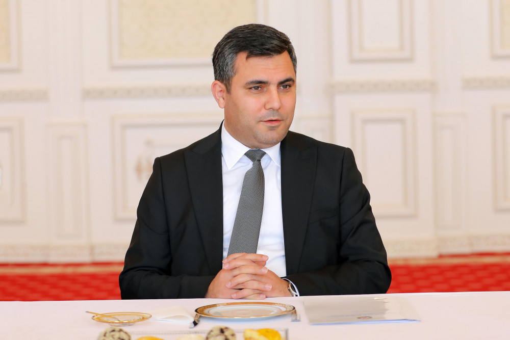 Səlahiyyətli nümayəndə şəhid ailələri üzvləri və qazilərlə görüşüb<font color=red> - FOTOLAR</font>