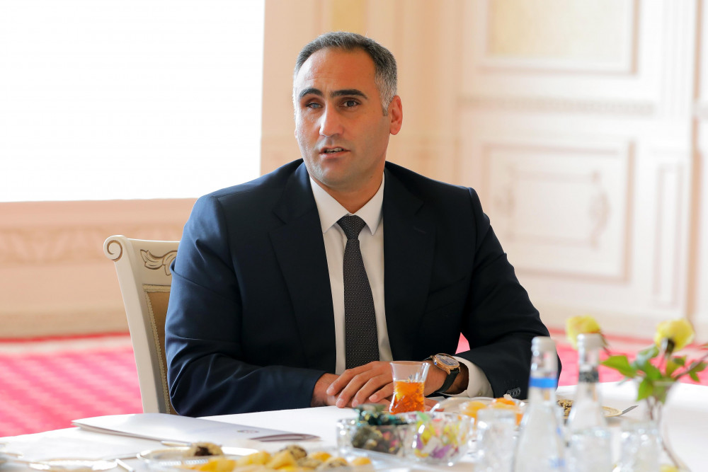 Səlahiyyətli nümayəndə şəhid ailələri üzvləri və qazilərlə görüşüb<font color=red> - FOTOLAR</font>