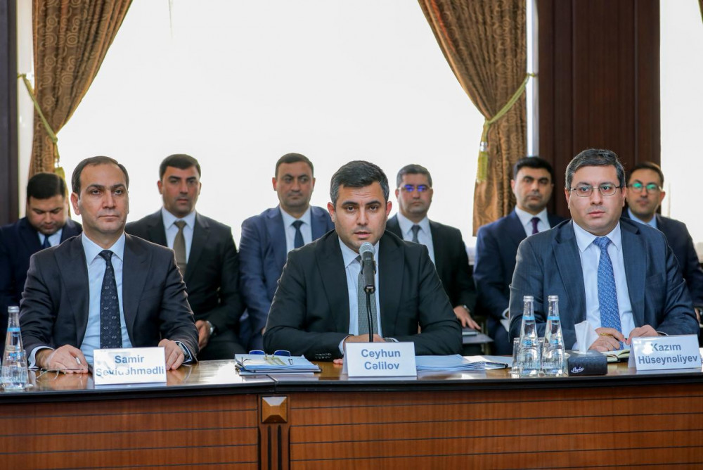 Naxçıvanda sahibkarlarla görüş keçirilib<font color=red> - FOTOLAR</font>