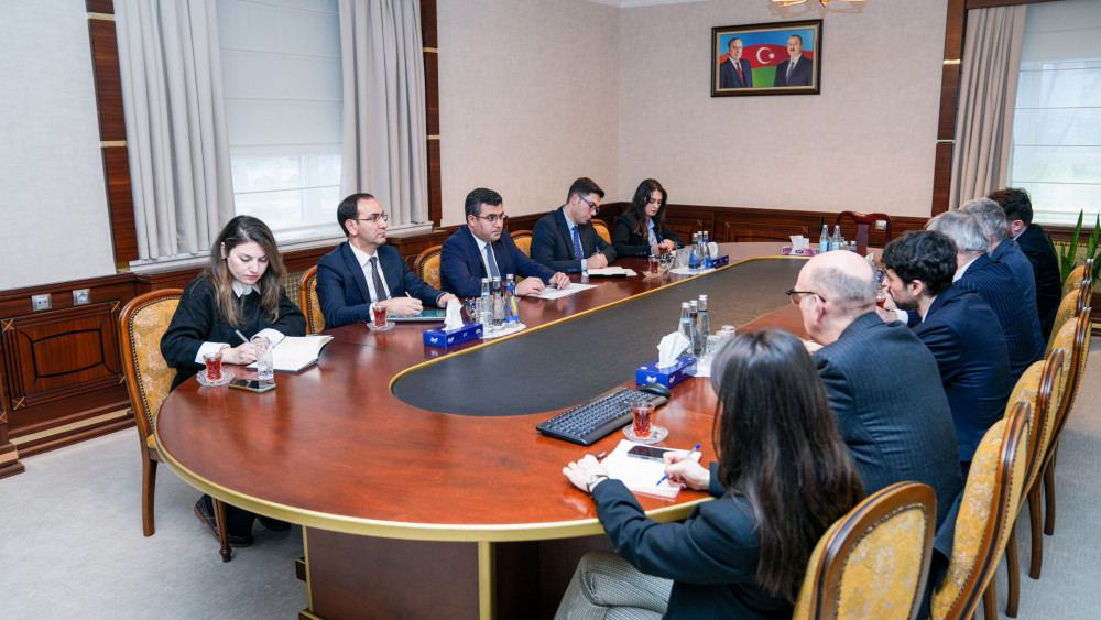 Səlahiyyətli nümayəndə Böyük Britaniya nümayəndə heyəti ilə görüşüb<font color=red> - FOTOLAR</font>