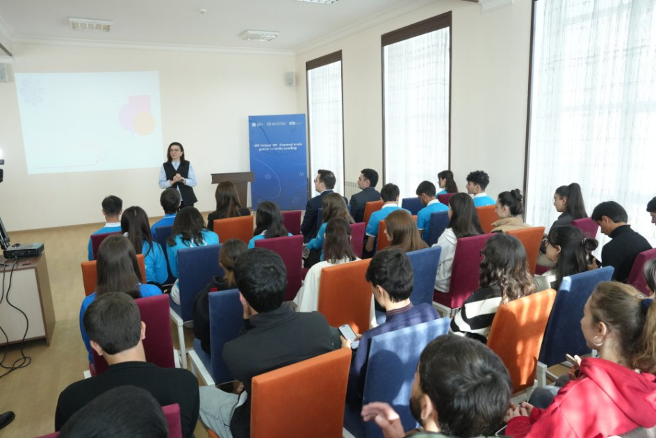 “Media savadlılığı” çərçivəsində Naxçıvanda təlimlər təşkil olunub<font color=red> - FOTOLAR</font>