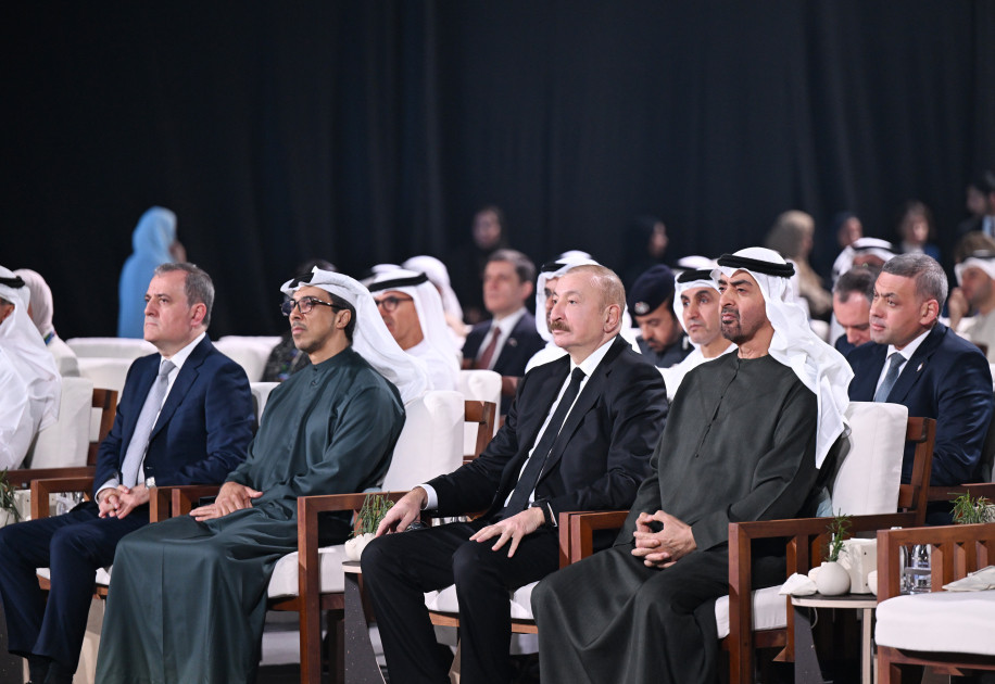 Əbu-Dabidə Azərbaycan Prezidenti İlham Əliyevin Birləşmiş Ərəb Əmirliklərinin Prezidenti ilə görüşü olub<font color='red'> - YENİLƏNƏCƏK</font><font color=red> - FOTOLAR</font>