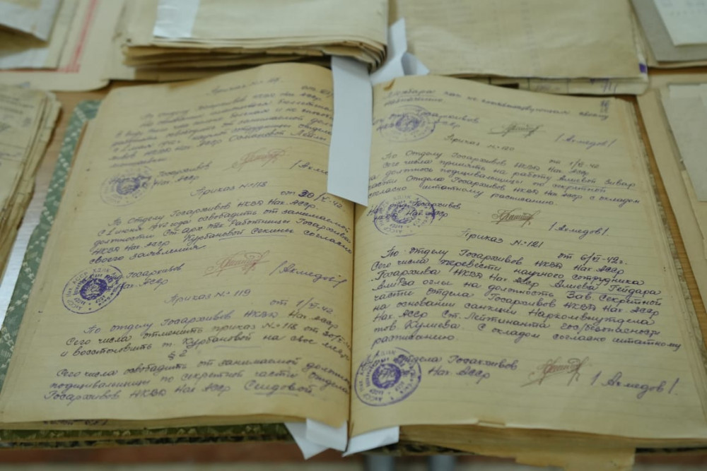 Naxçıvan Muxtar Respublikası Dövlət Arxivinin 100 illik yubileyinə həsr olunmuş tədbir keçirilib<font color=red> - FOTOLAR</font>