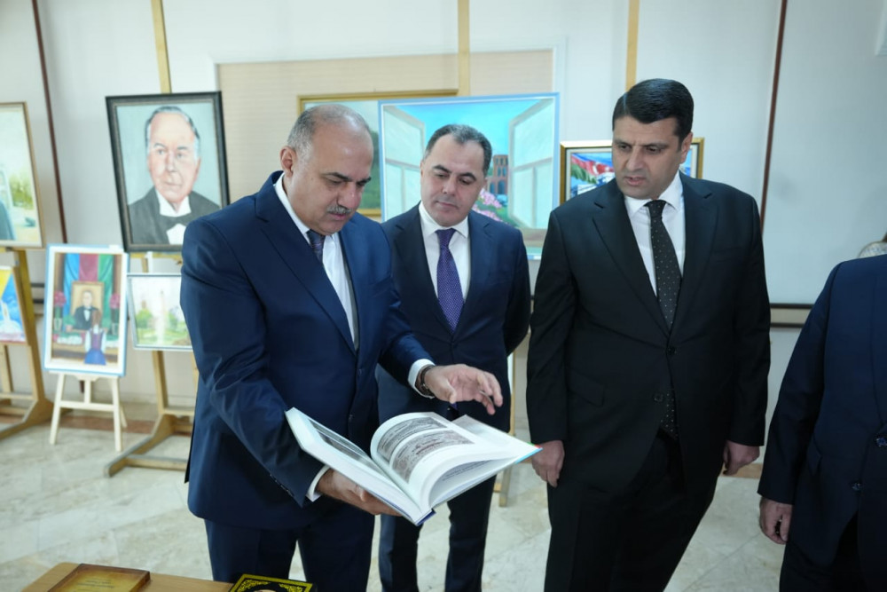 Naxçıvan Muxtar Respublikası Dövlət Arxivinin 100 illik yubileyinə həsr olunmuş tədbir keçirilib<font color=red> - FOTOLAR</font>