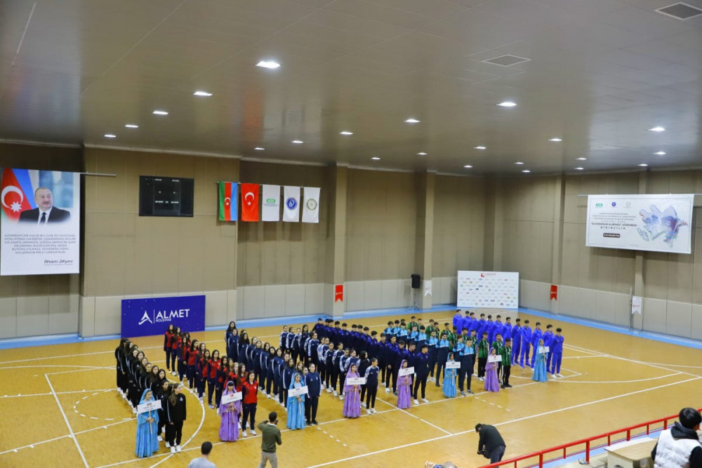 Naxçıvanda Voleybol üzrə "Suverenlik Kuboku"  uğrunda birinciliyə start verilib<font color=red> - FOTOLAR</font>