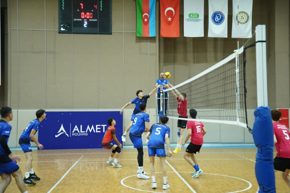 Naxçıvanda Voleybol üzrə "Suverenlik Kuboku"  uğrunda birinciliyə start verilib<font color=red> - FOTOLAR</font>