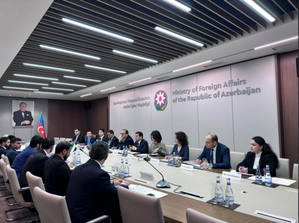 Azərbaycanla BƏƏ arasında konsulluq məsləhətləşmələri keçirilib<font color=red> - FOTOLAR</font>