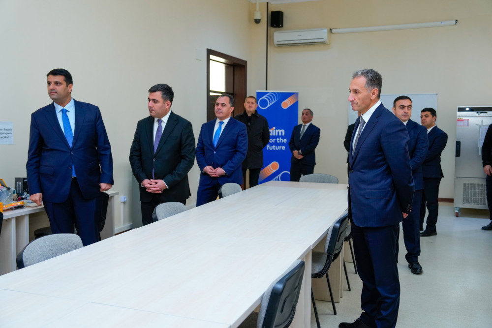 Naxçıvan Dövlət Universitetində İnnovasiya Mərkəzinə baxış keçirilib<font color=red> - FOTOLAR</font>