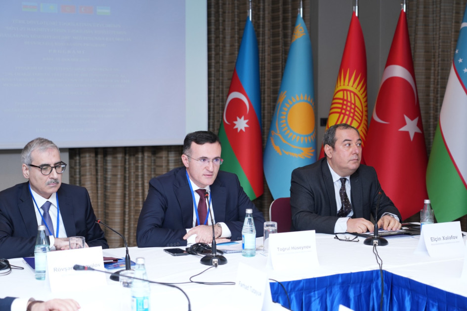 Bakıda Türk dövlətlərində hakimiyyətin təşkilinin konstitusion əsaslarına həsr olunmuş beynəlxalq konfrans keçirilib<font color=red> - FOTOLAR</font>