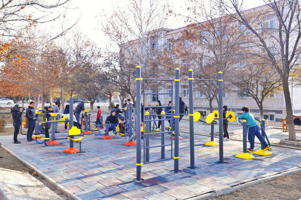 Şərur şəhərində açıq hava idman qurğuları istifadəyə verilib<font color=red> - FOTOLAR</font>