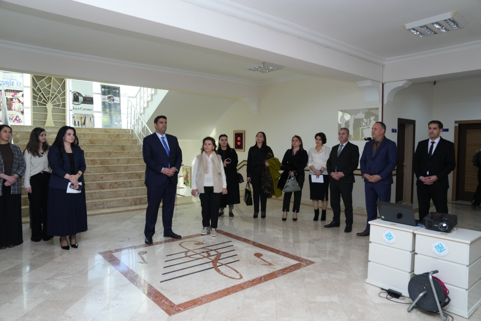 NDU-da Miniatür sərgisi təşkil olunub<font color=red> - FOTOLAR</font>