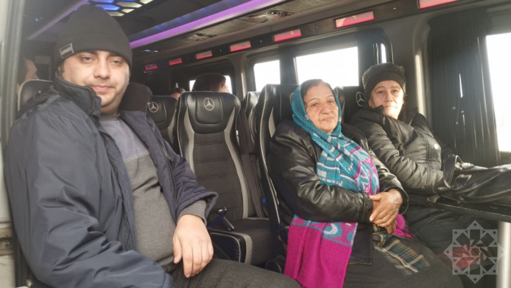 Böyük Qayıdış: Ağdərə rayonuna növbəti köç karvanı yola düşüb<font color=red> - FOTOLAR</font>