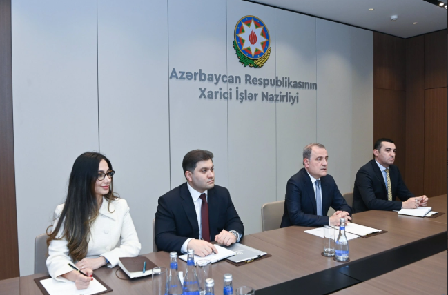 Ceyhun Bayramov diplomatik fəaliyyəti başa çatan Vladanka Andreyevanı qəbul edib<font color=red> - FOTOLAR</font>