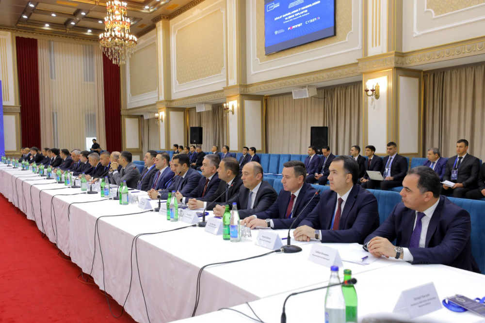 Naxçıvanda “Dövlət qurumları İnformasiya Təhlükəsizliyi üzrə rəhbərlərinin VII Zirvə Toplantısı” keçirilib<font color=red> - FOTOLAR</font>