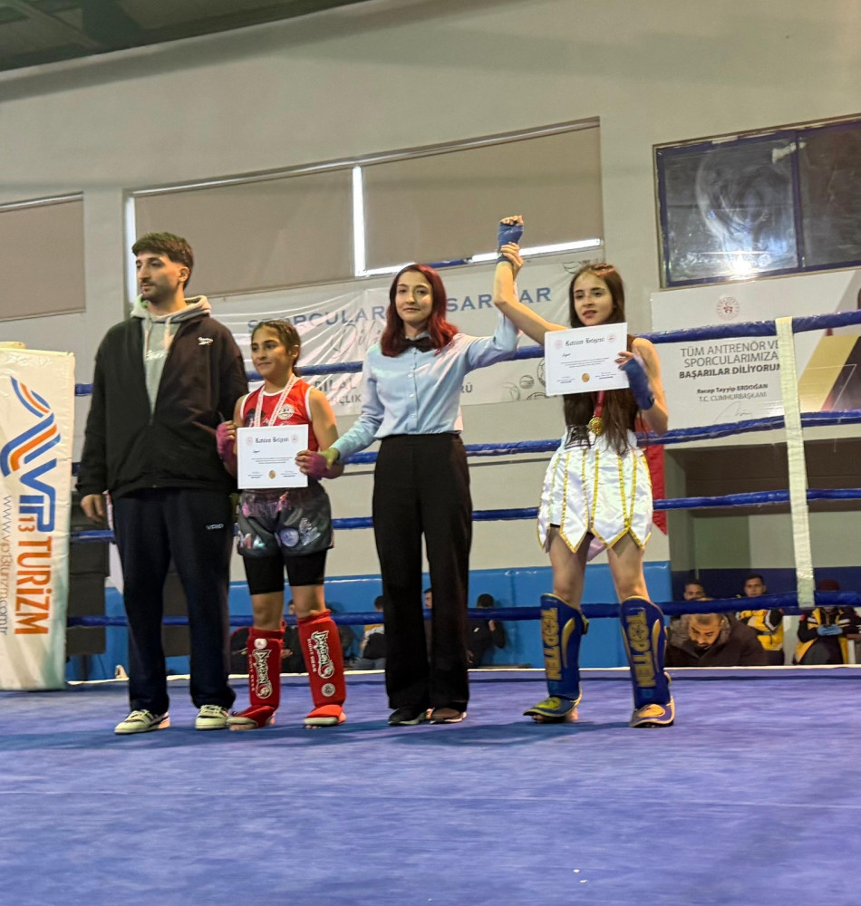 Naxçıvan idmançıları beynəlxalq turnirdə uğur qazanıblar<font color=red> - FOTOLAR</font>