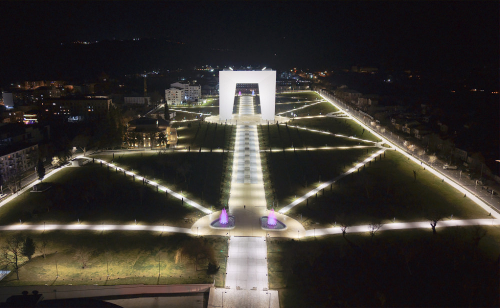 Prezident İlham Əliyev Xankəndi şəhərində Zəfər parkının açılışında iştirak edib<font color='red'> - YENİLƏNİB</font><font color=red> - FOTOLAR</font>