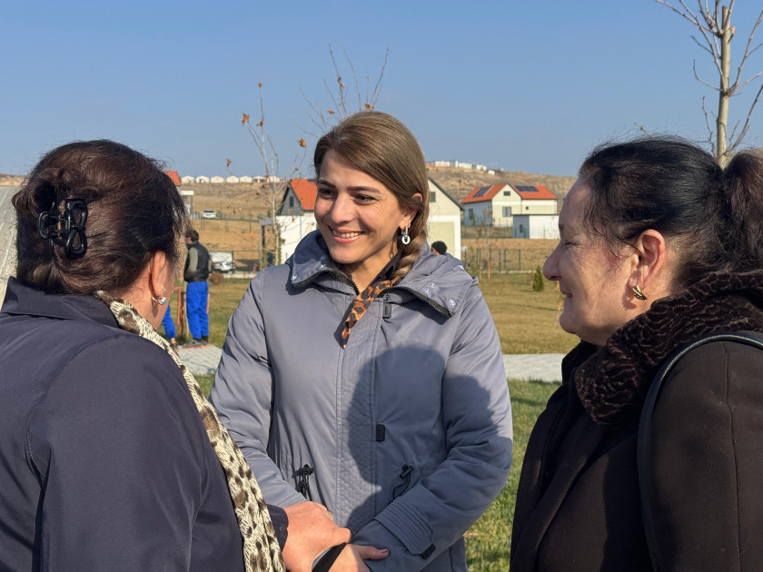 Horovluda daha 19 ailəyə evlərinin açarları təqdim olunub <font color=red> - FOTOLAR</font>