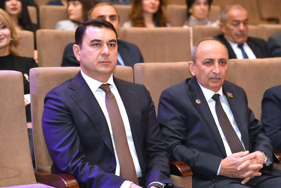 İrəvan Dövlət Azərbaycan Dram Teatrının binası istifadəyə verilib<font color=red> - FOTOLAR</font>