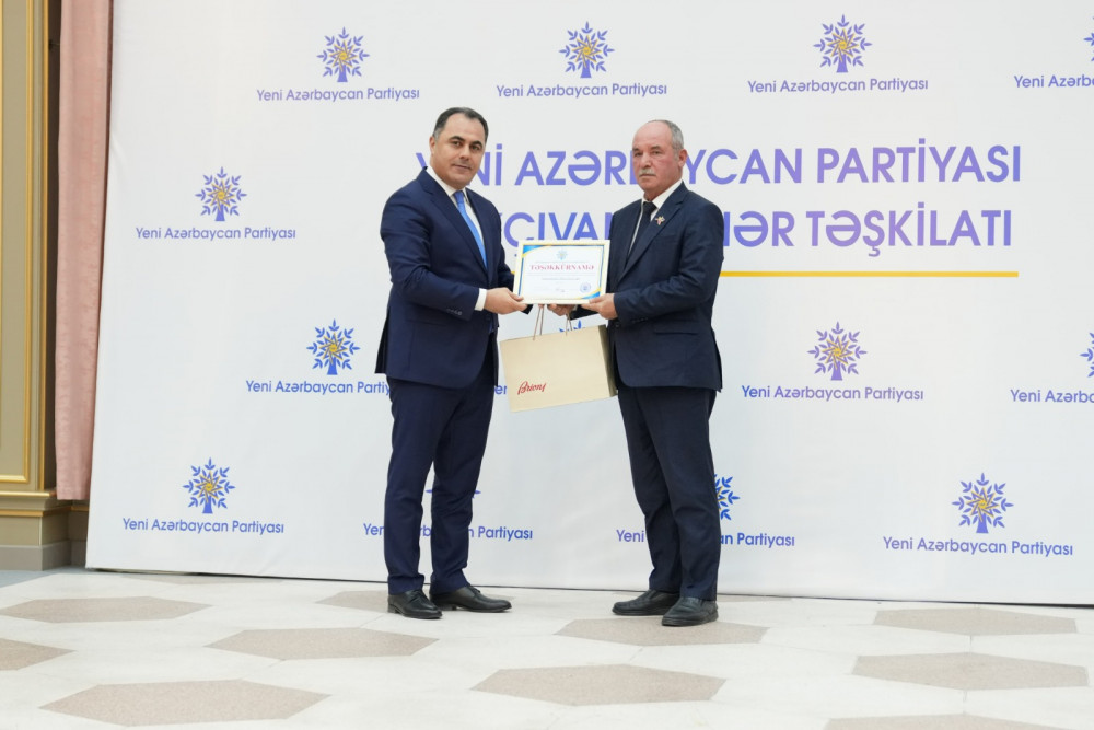 Naxçıvanda YAP-ın təşkilatçılığı ilə ilin yekun tədbiri keçirilib<font color=red> - FOTOLAR</font>