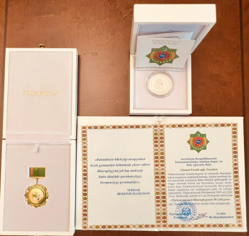 Türkmənistan Prezidenti Azərbaycan səfirini təltif edib<font color=red> - FOTOLAR</font>