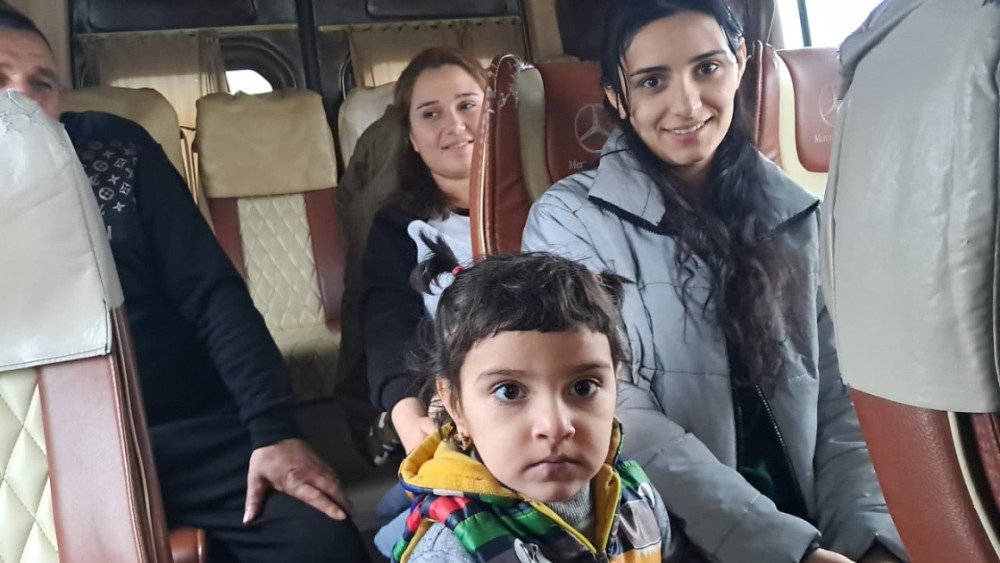 Ağdamın Xıdırlı və Xocalının Seyidbəyli kəndlərinə növbəti köç karvanı yola salınıb<font color=red> - FOTOLAR</font>