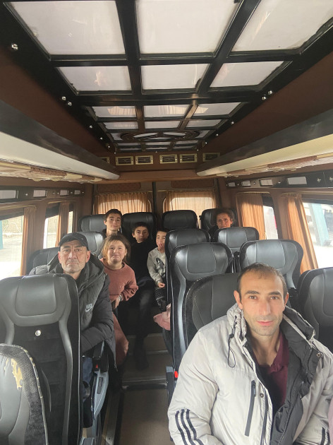 Hadrut qəsəbəsinə 13 ailə yola salınıb<font color=red> - FOTOLAR</font>