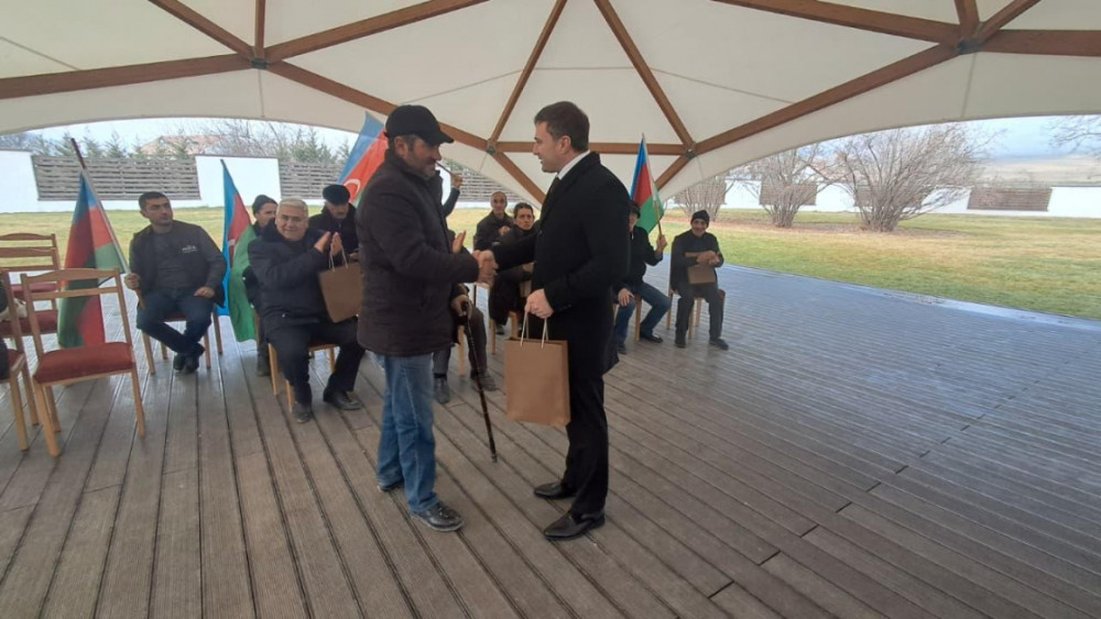 Seyidbəyli kəndinə növbəti köç: Daha 11 ailə doğma yurduna qovuşdu<font color=red> - FOTOLAR</font>