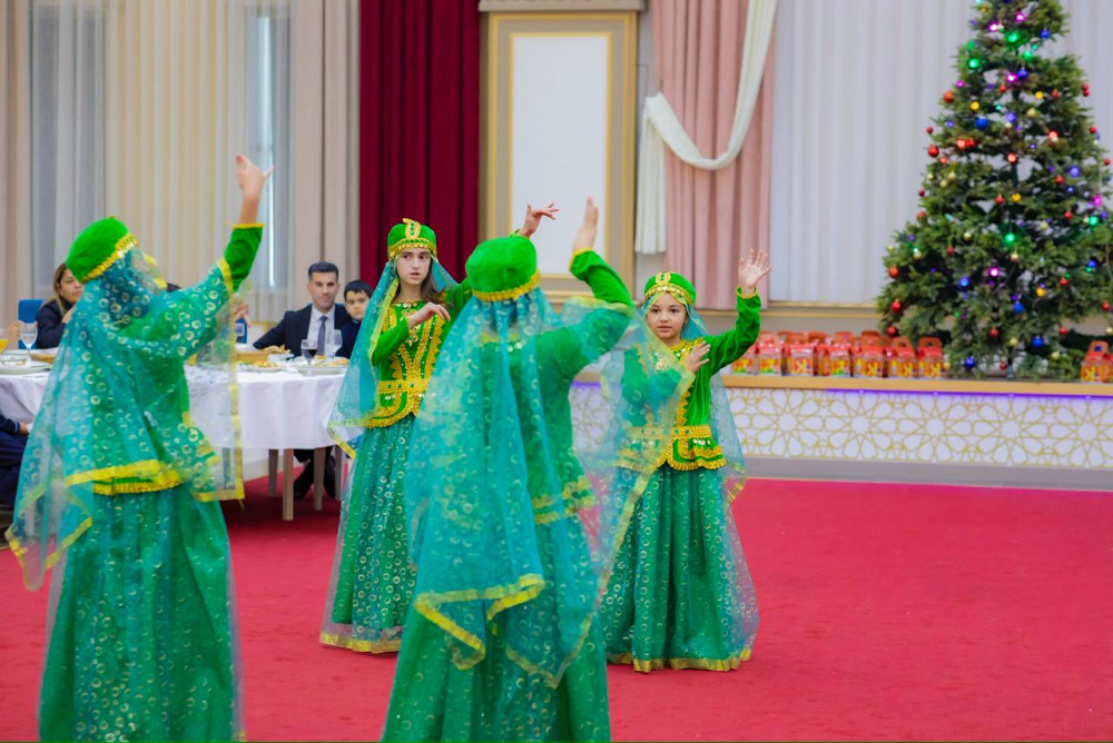 Ordubad internat məktəbinin şagirdləri üçün  bayram şənliyi keçirilib<font color=red> - FOTOLAR</font>