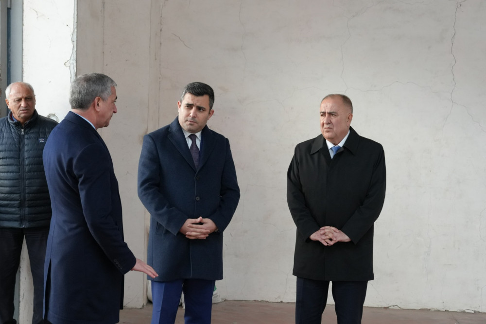 Naxçıvanda yeni kənd təsərrüfatı texnikalarına baxış keçirilib<font color=red> - FOTOLAR</font>