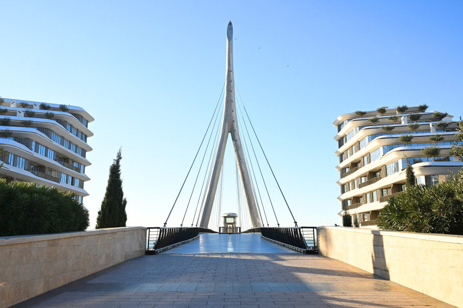 Prezident İlham Əliyev “Bakı Ağ Şəhər”də olub<font color='red'> - YENİLƏNİB</font><font color=red> - FOTOLAR</font>